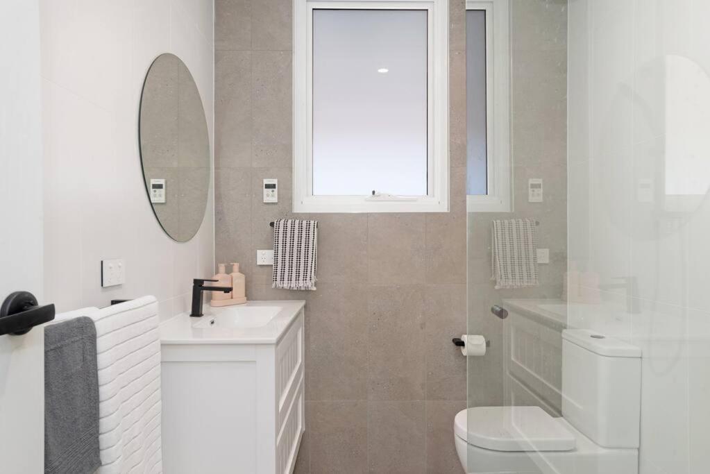 Apartment The Elements L Air L 4 Stunning Each With Private Outdoor Dining L Walk To The L Event Friendly L Wifi L Netflix L Outdoor Shower L Communal Bbq Pavilion And Lawn Area L
